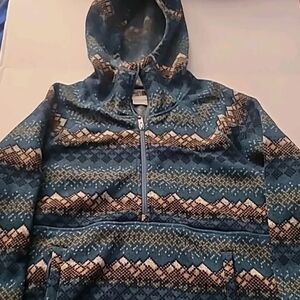 The North Face L hoodie